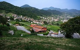 Agriturismo Podere Cavaga Lago d'Iseo Agribio Winery