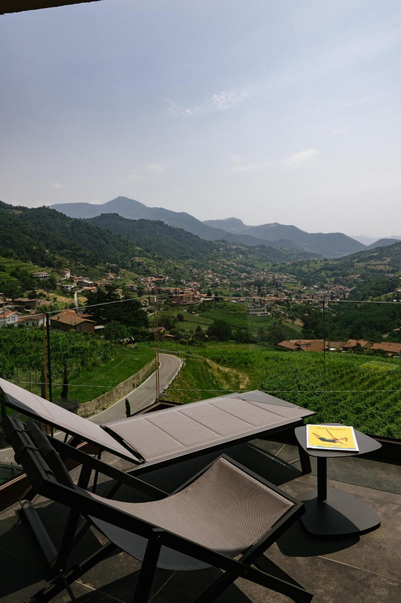 Agriturismo Podere Cavaga Lago d'Iseo Agribio Winery Foresto Sparso Esterno foto